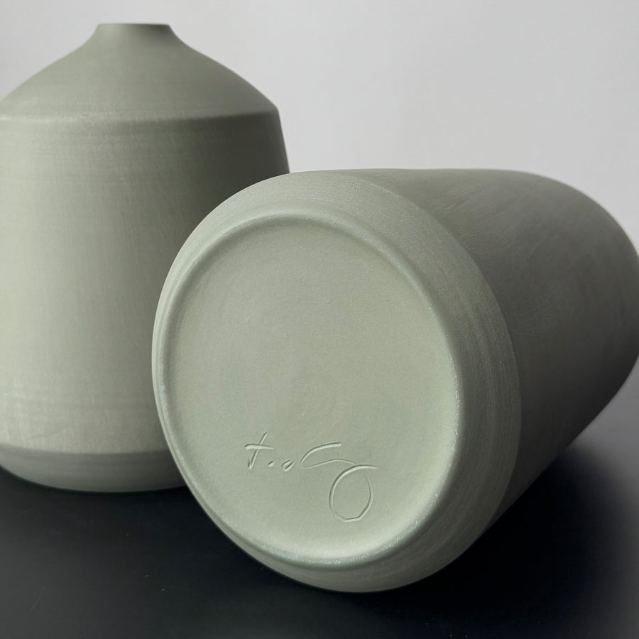 8-11" Ivy Green Vases