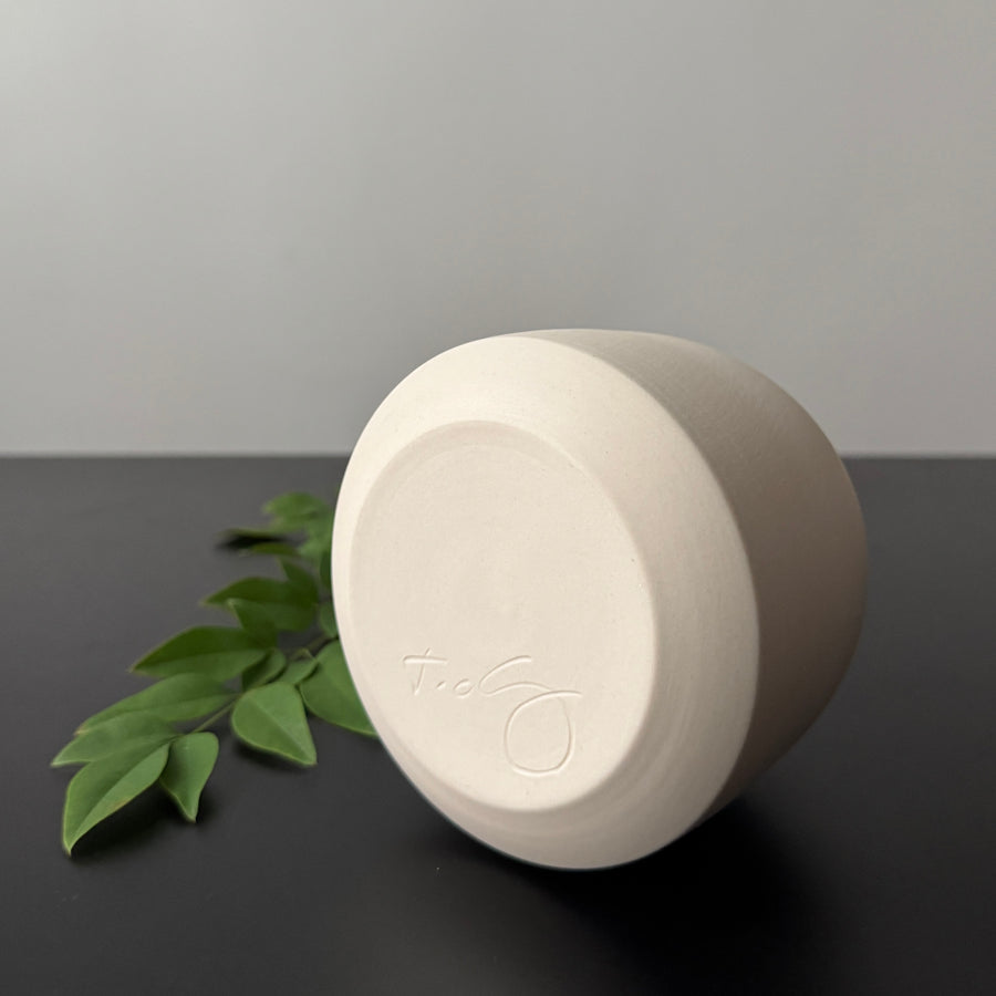 4" kaolin white vases