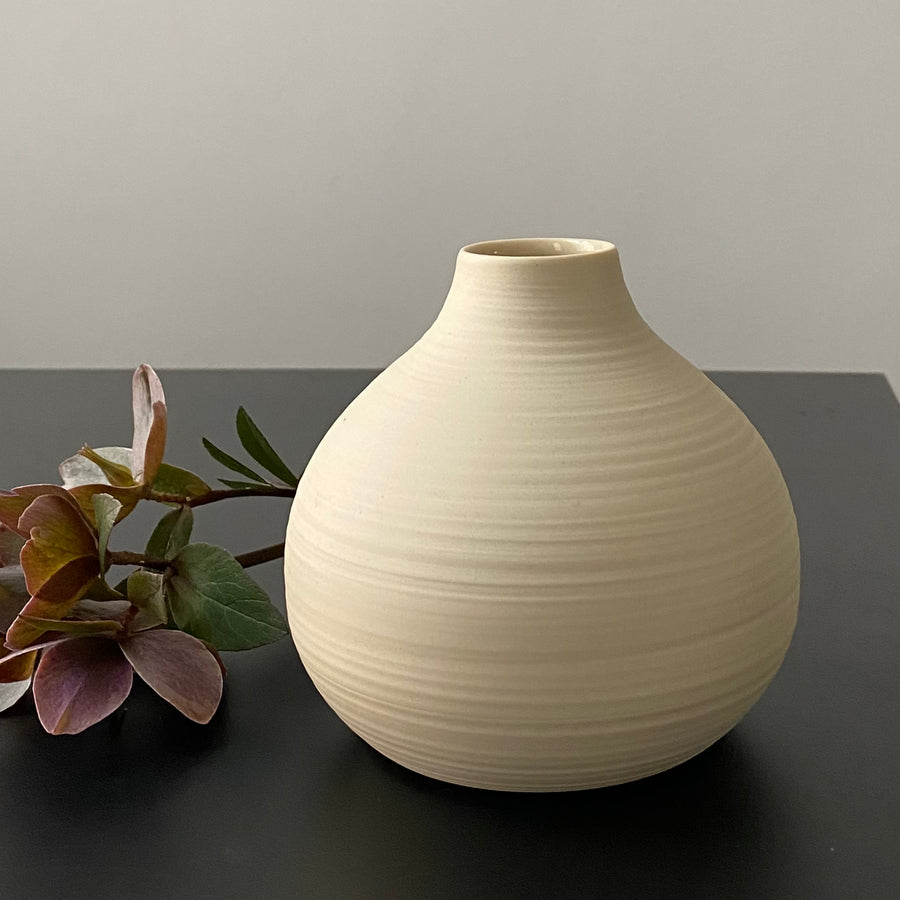 JG Vase